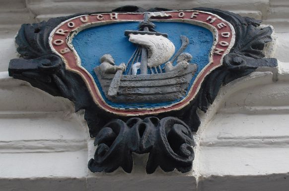 hedon town hall logo