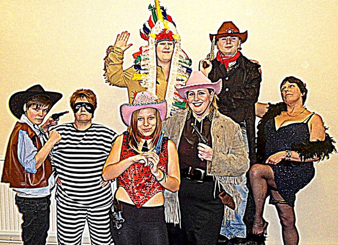 cast of hedon panto