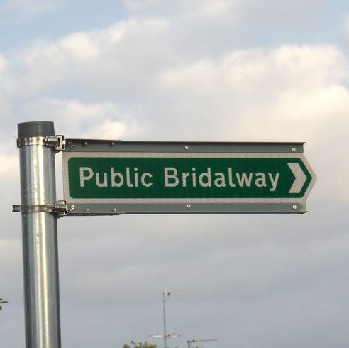 bridalway sign sq