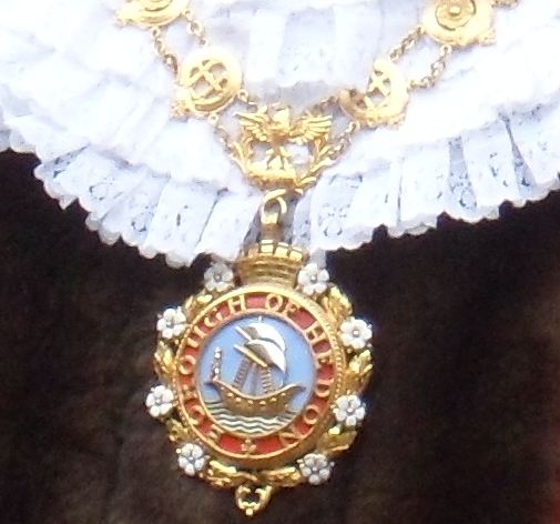 hedon mayor chain of office