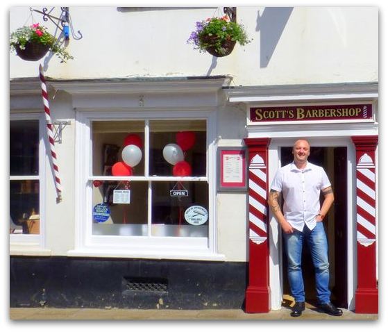 scott gleadow at his barbershop