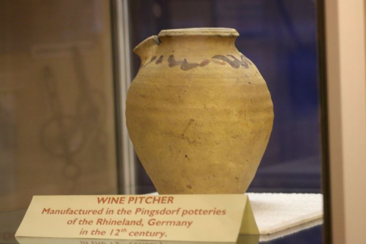 pingsdorf pitcher snip