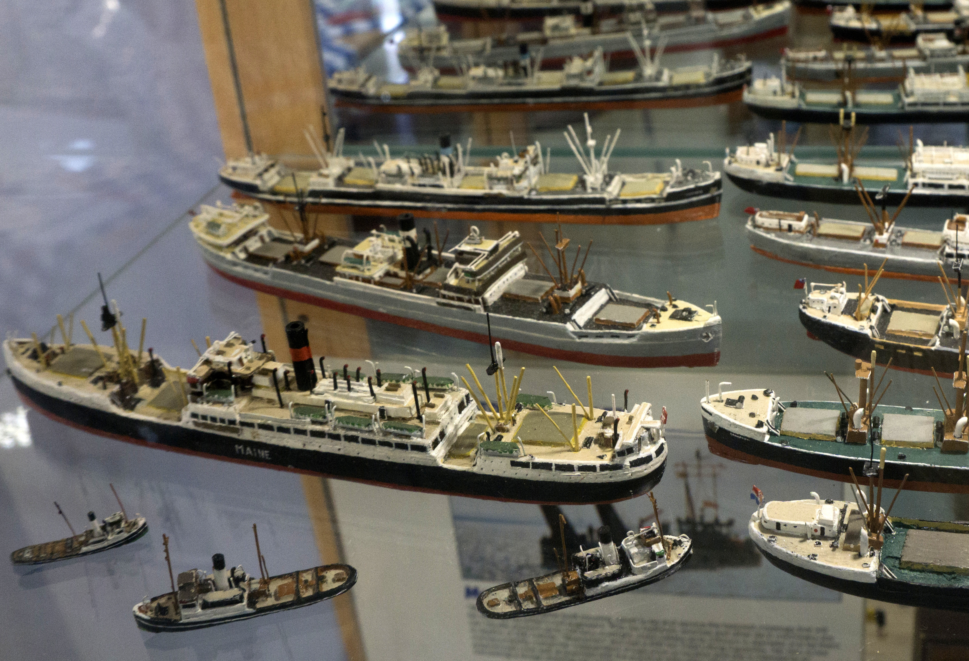 united towing mini model ships cabinet