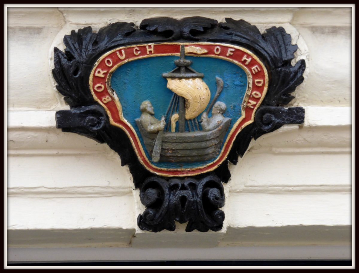 hedon logo plaque town hall e1625810877885