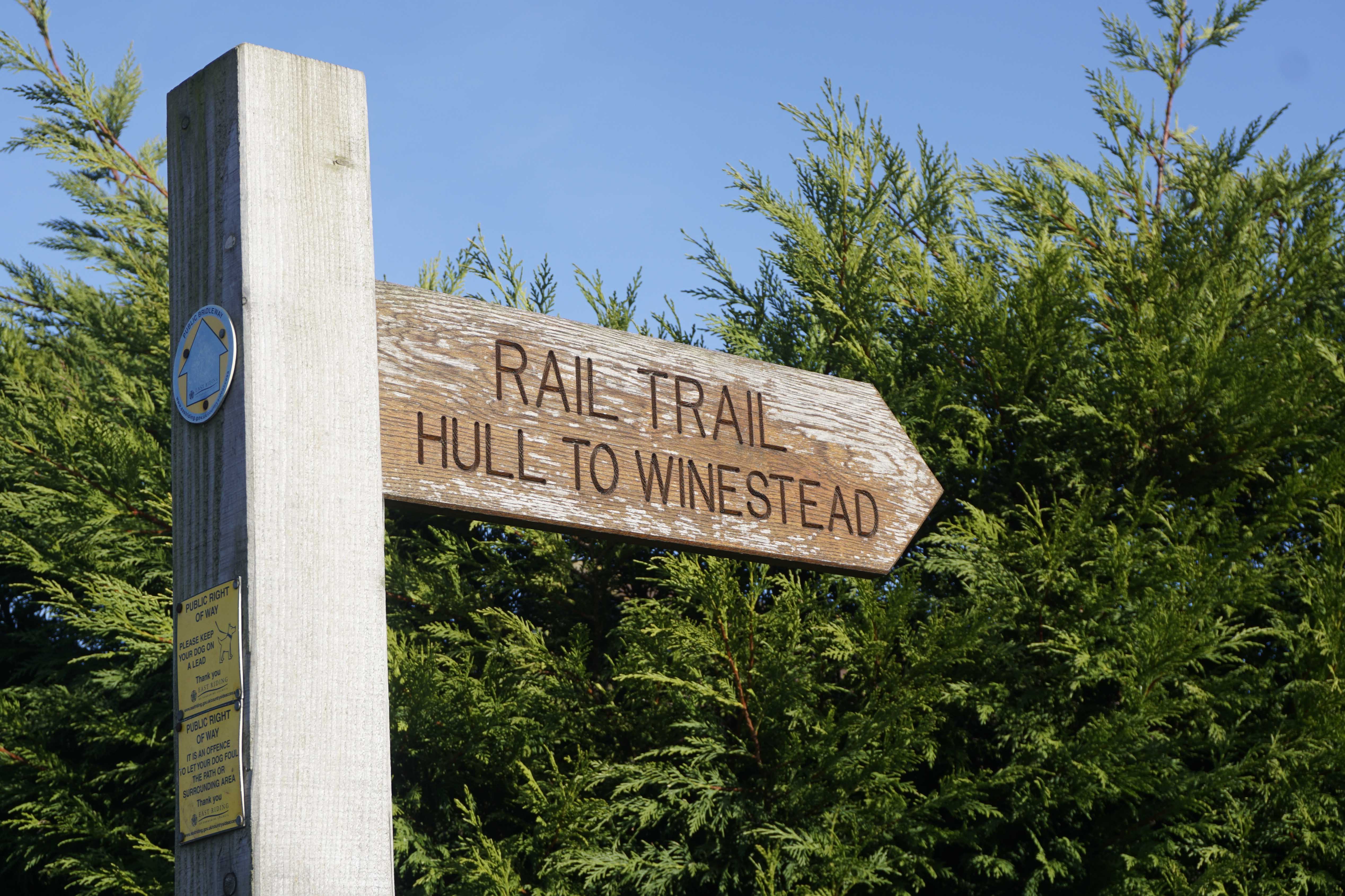 Railtrail Hull to Winestead sign post