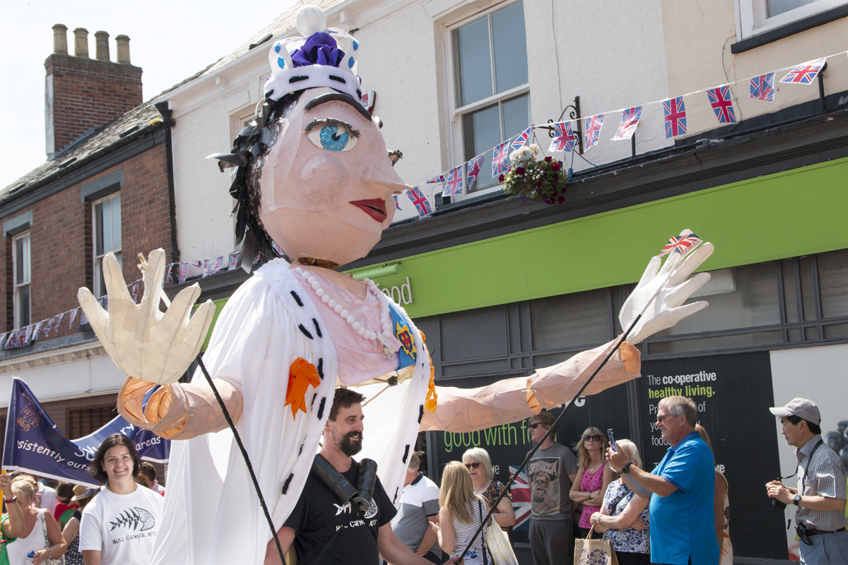 Hedfest Parade Queen puppet