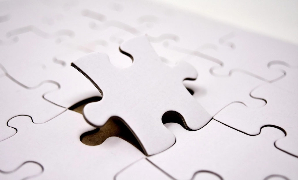 Jigsaw Piece inserted into Jigsaw