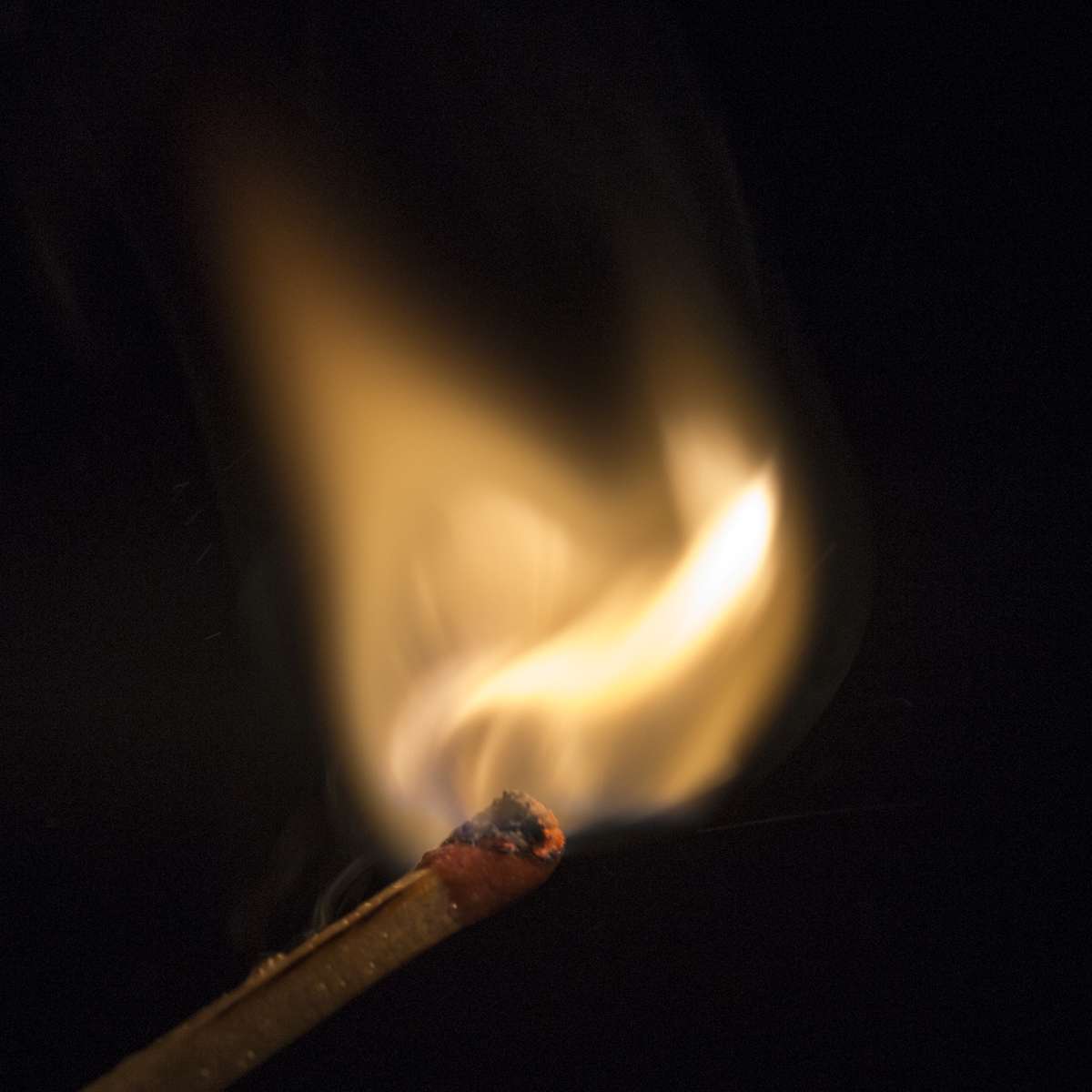 Match first flare flame